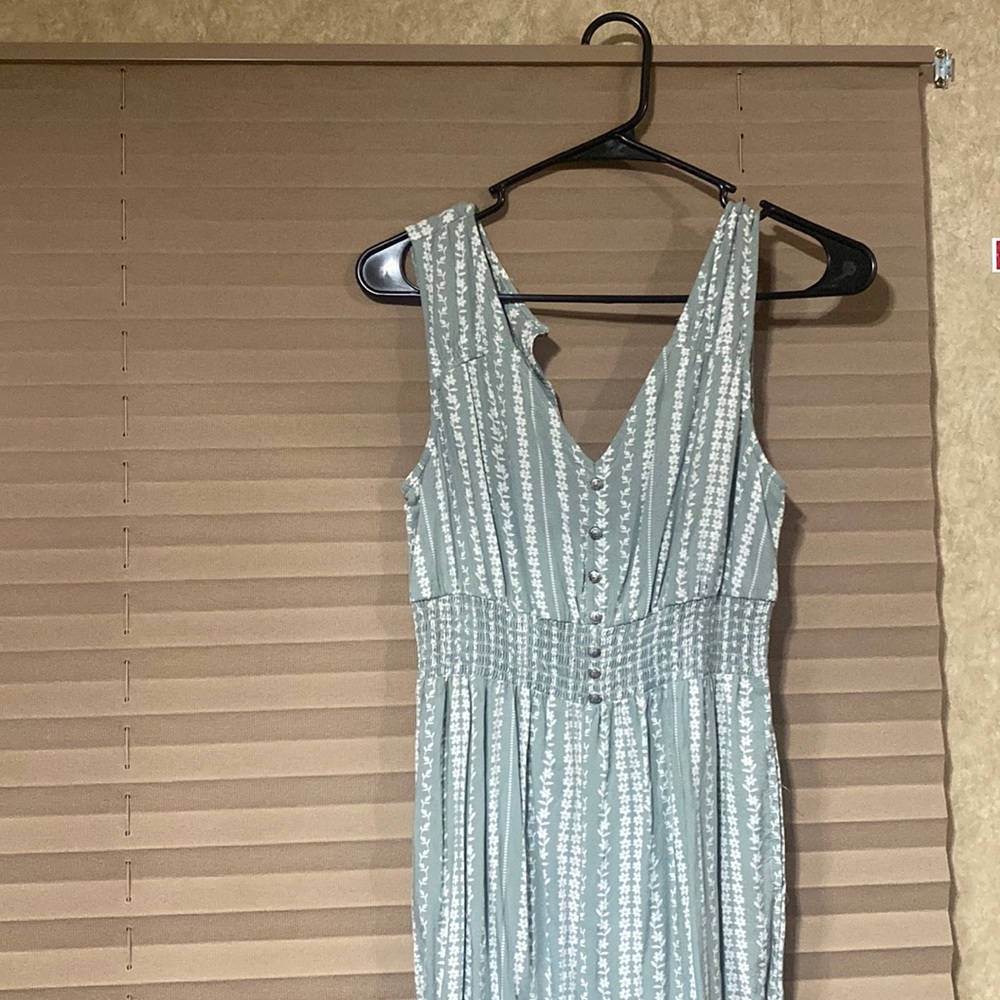 Cute romper - Picture 1 of 3